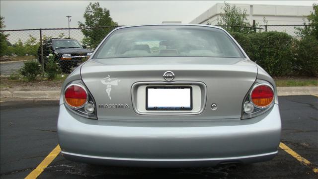 2003 Nissan Maxima Unknown