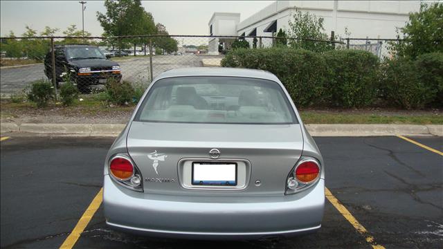 2003 Nissan Maxima Unknown