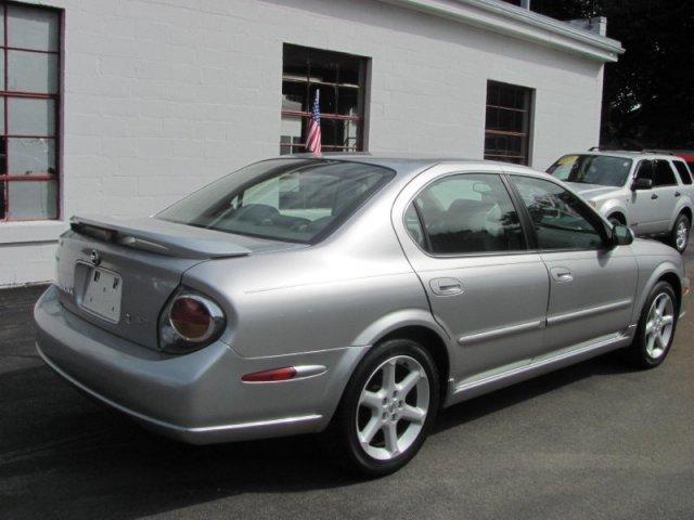 2003 Nissan Maxima Unknown