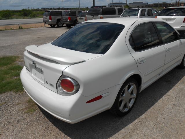 2003 Nissan Maxima SE