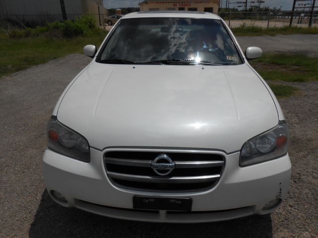 2003 Nissan Maxima SE