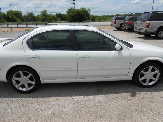 2003 Nissan Maxima SE