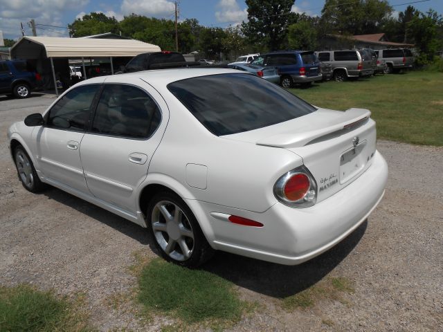 2003 Nissan Maxima SE