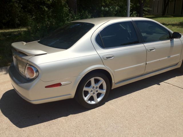 2003 Nissan Maxima SE