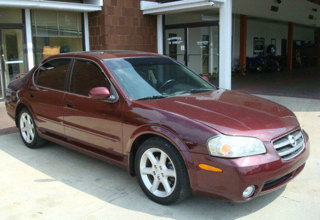 2003 Nissan Maxima SE