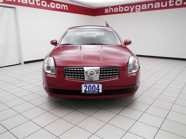 2004 Nissan Maxima SE