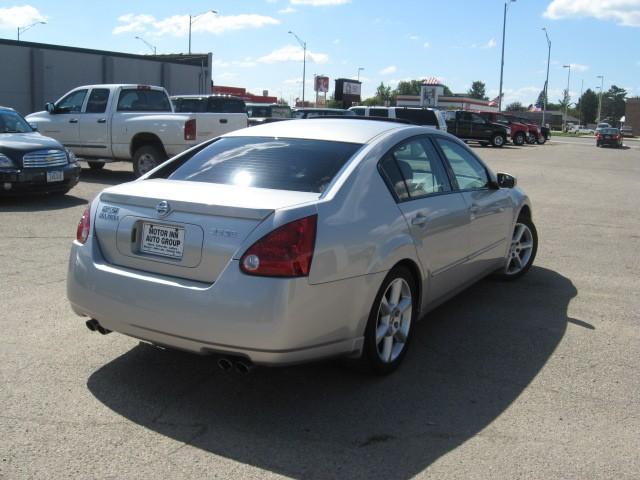 2004 Nissan Maxima 4dr 2WD Ultimate