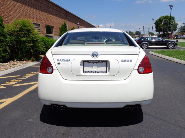 2004 Nissan Maxima Unknown