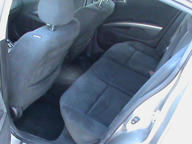 2004 Nissan Maxima SE