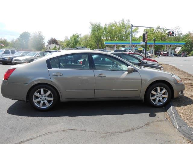 2004 Nissan Maxima 4dr Wgn H4 Man 2.5i Prem Awp/pwr Mo