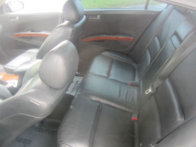 2004 Nissan Maxima SE