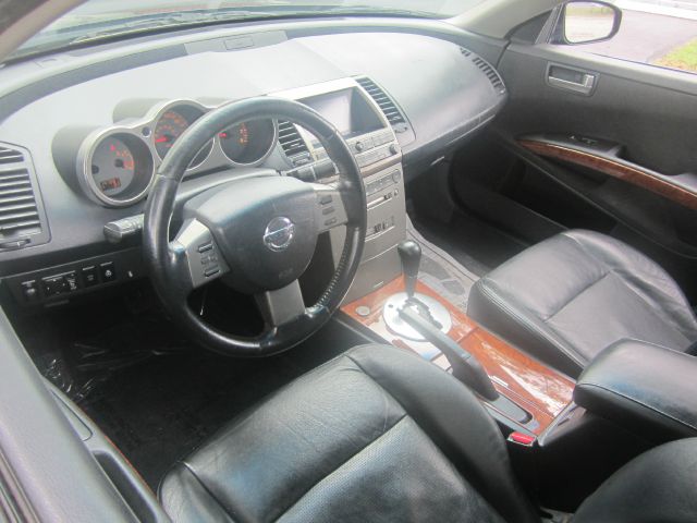 2004 Nissan Maxima SE