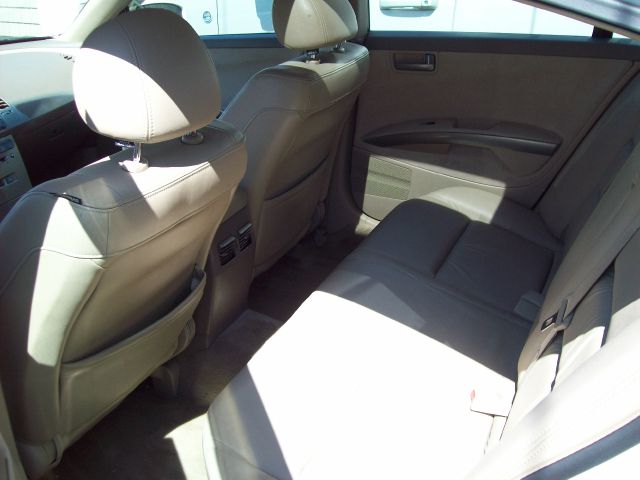 2004 Nissan Maxima SE