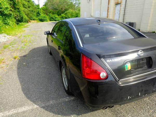 2004 Nissan Maxima Unknown