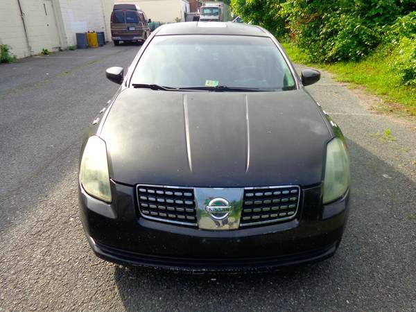 2004 Nissan Maxima Unknown