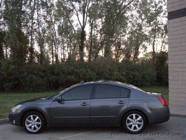 2005 Nissan Maxima 2WD Value - 100A