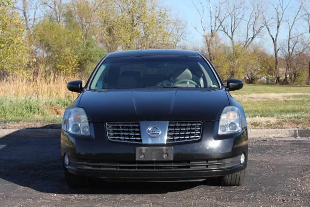 2005 Nissan Maxima SE