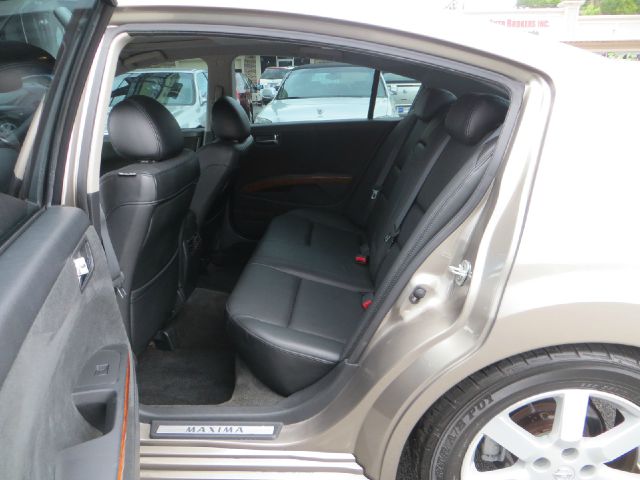 2005 Nissan Maxima LS S