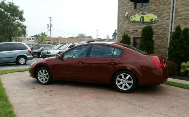 2005 Nissan Maxima SE