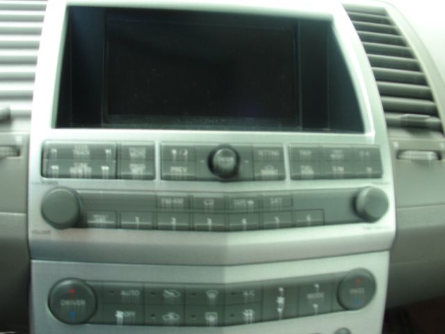 2005 Nissan Maxima SE