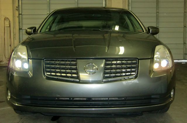 2005 Nissan Maxima LS S