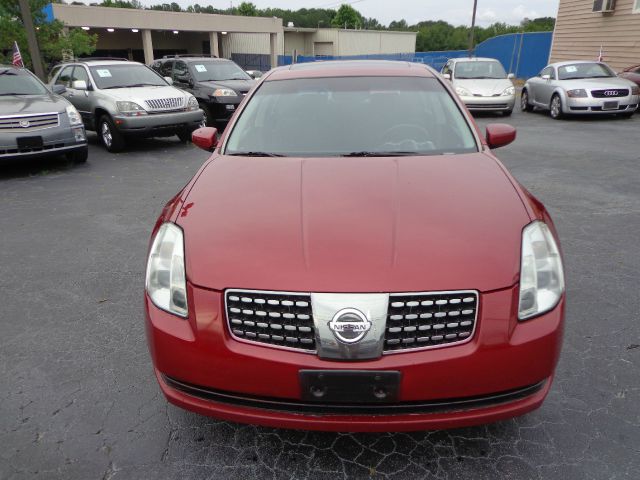 2005 Nissan Maxima SE