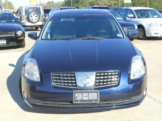 2005 Nissan Maxima 5D Sedan