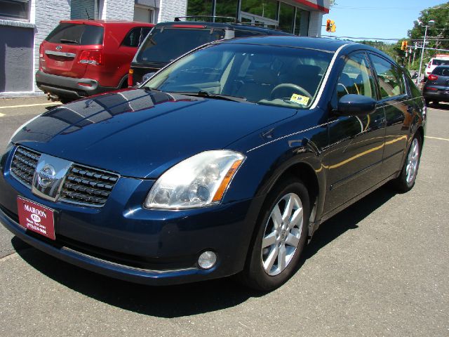 2005 Nissan Maxima Unknown