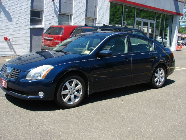 2005 Nissan Maxima Unknown