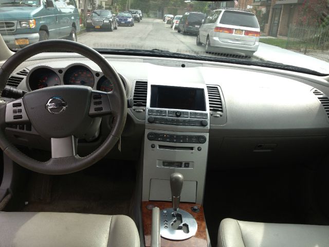 2005 Nissan Maxima LS S