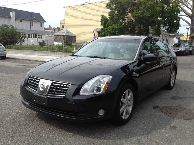 2005 Nissan Maxima LS S