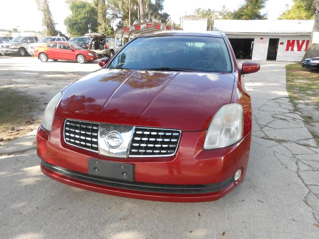 2005 Nissan Maxima SE