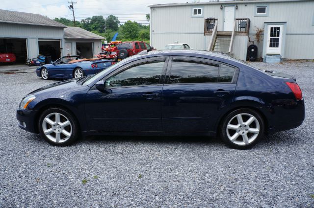 2005 Nissan Maxima Xdrive30i SUV