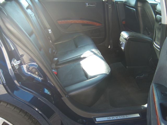 2005 Nissan Maxima LS S