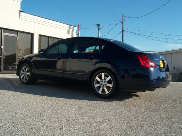 2005 Nissan Maxima LS S