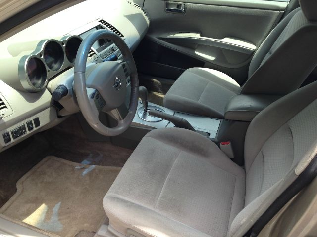 2005 Nissan Maxima SE