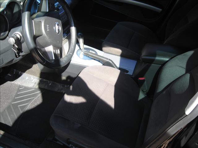 2005 Nissan Maxima SE