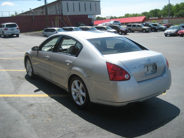 2005 Nissan Maxima LS S