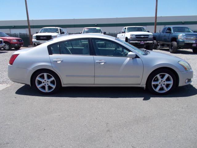 2005 Nissan Maxima SE