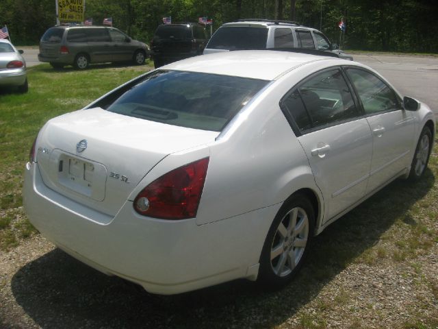 2005 Nissan Maxima LS S