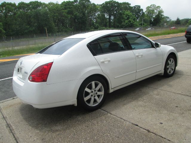 2005 Nissan Maxima LS S