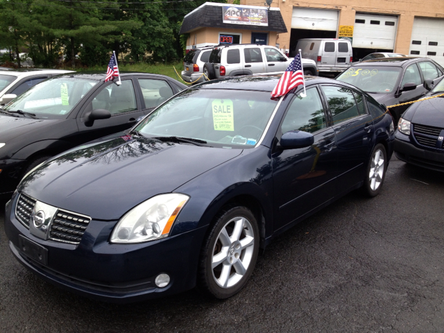 2005 Nissan Maxima SE