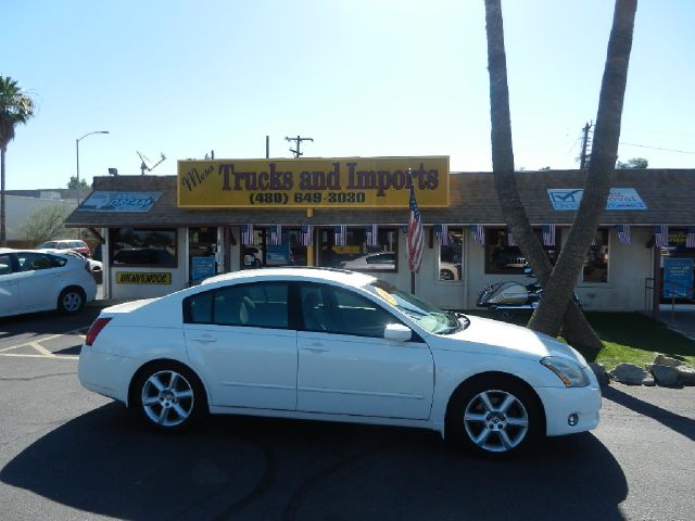 2005 Nissan Maxima SE