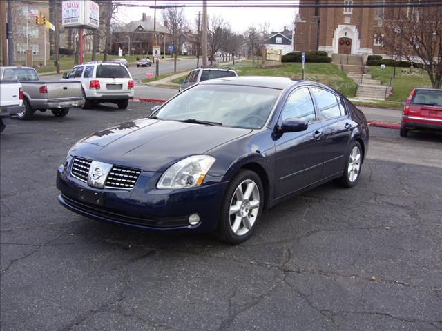 2006 Nissan Maxima S 4x4 SUV