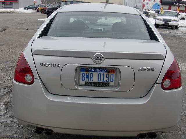 2006 Nissan Maxima SE