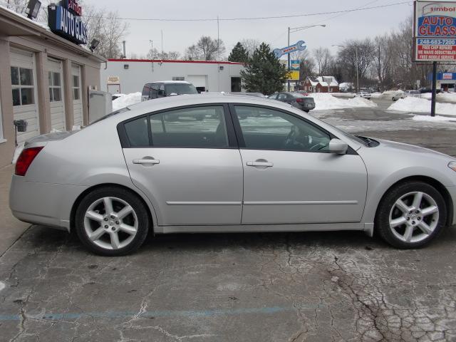 2006 Nissan Maxima SE