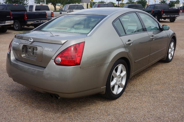 2006 Nissan Maxima SE