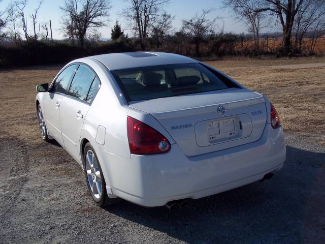 2006 Nissan Maxima SE