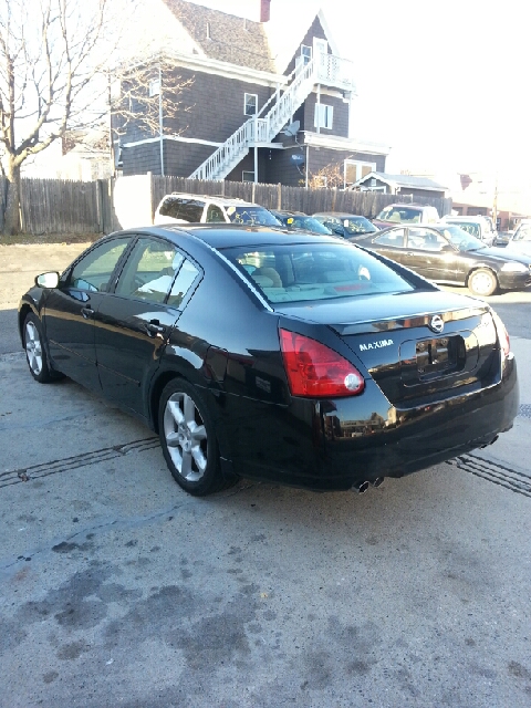 2006 Nissan Maxima SE