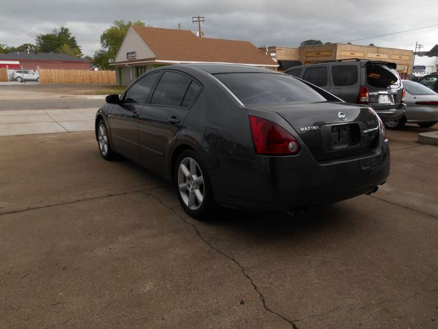 2006 Nissan Maxima SE